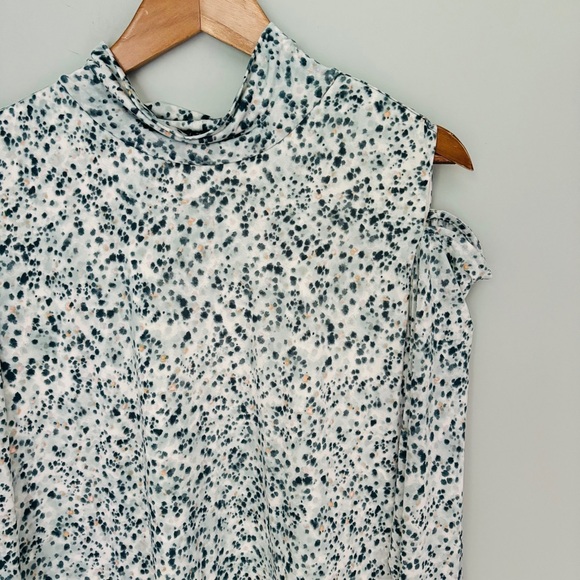 Eloquii Printed Slashed Shoulder Mesh Dress Size 22 - Picture 4 of 8